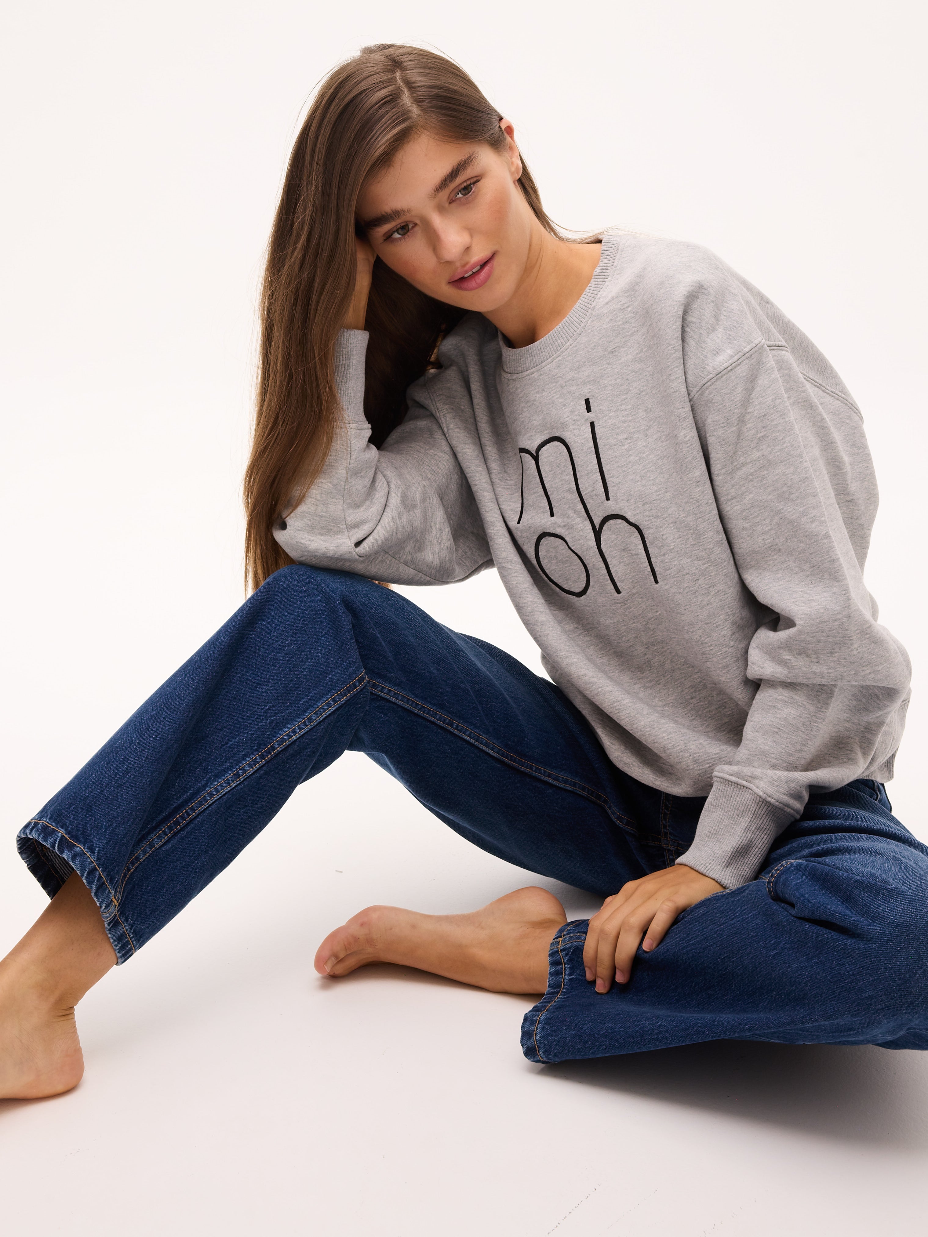 ONLY GREY - Sudadera boradada algodón orgánico