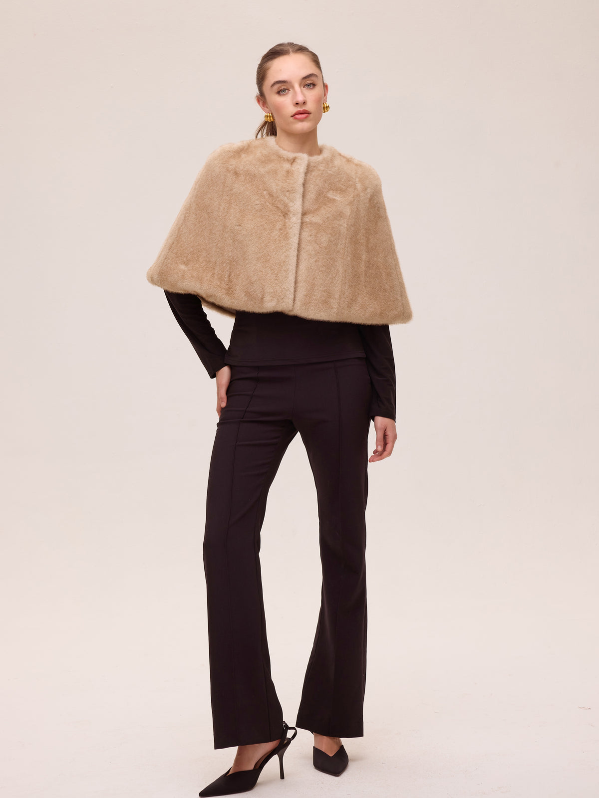 CINEMA ECRU - Capa pelo faux fur ecru