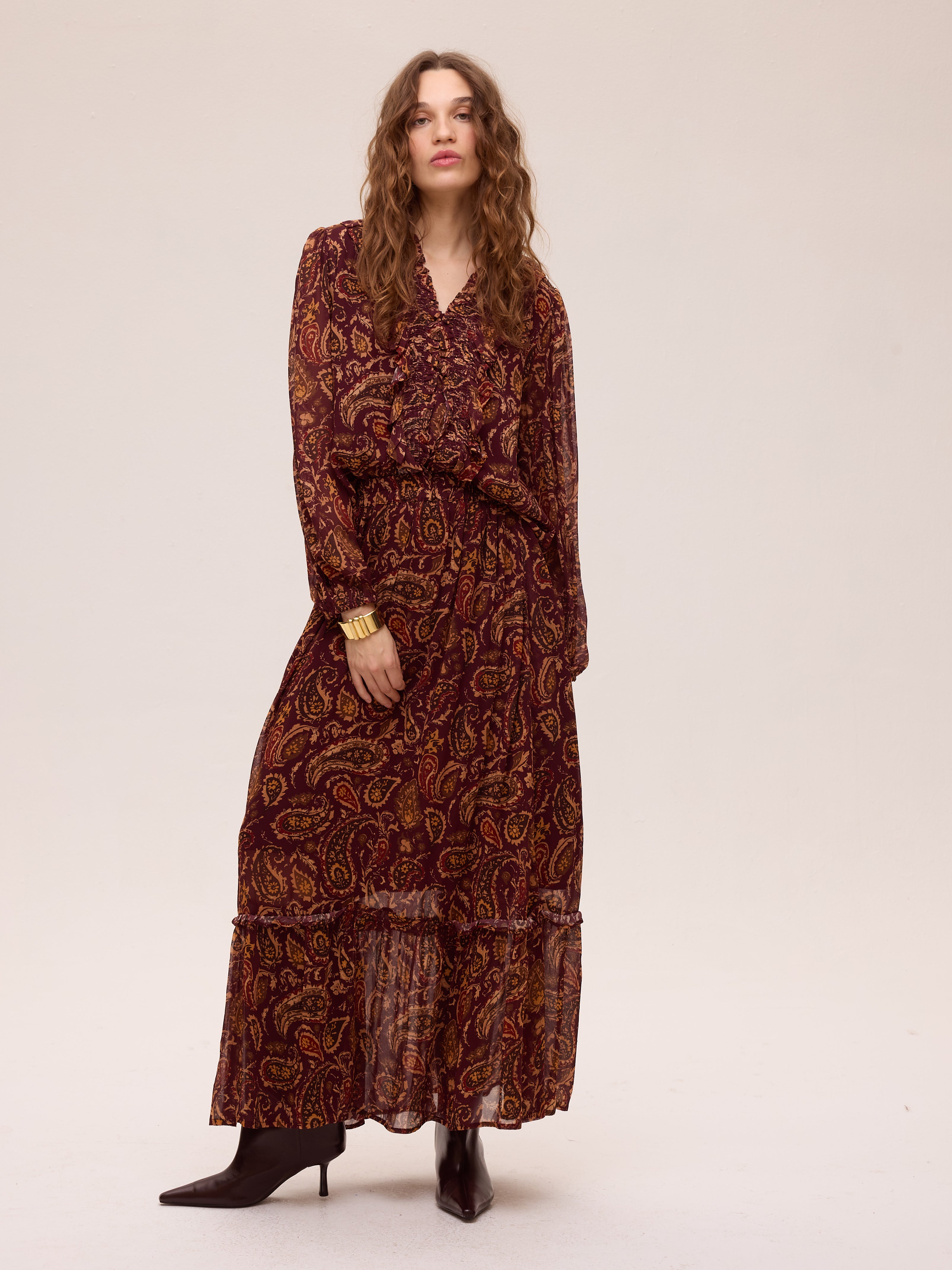 DRIZZ PAISLEY SKIRT - Falda con volantes, una pieza clave para tu look de invitada de boda y fiesta. MIOH es la marca española de moda de evento de referencia