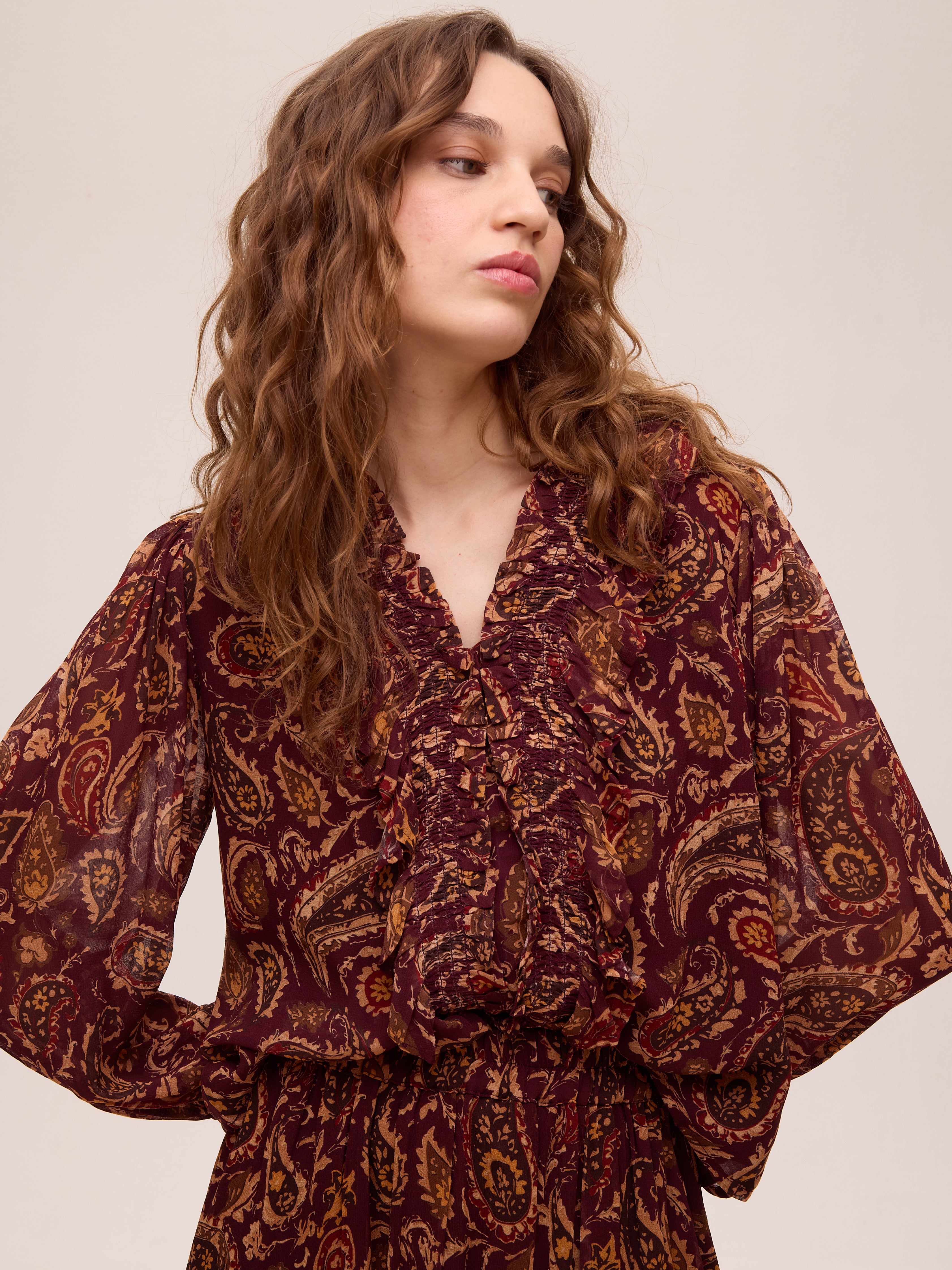 DRIZZ PAISLEY SKIRT - Falda con volantes, moda de fiesta e invitada diseñada en España por MIOH