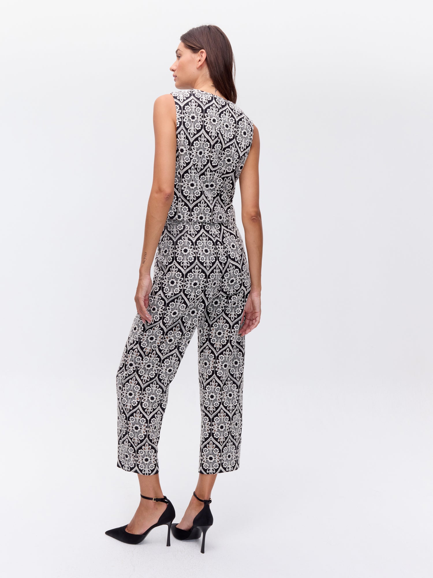 MIOH | MOONLIGHT PANT - Pantalón negro y blanco bordado para invitada de boda