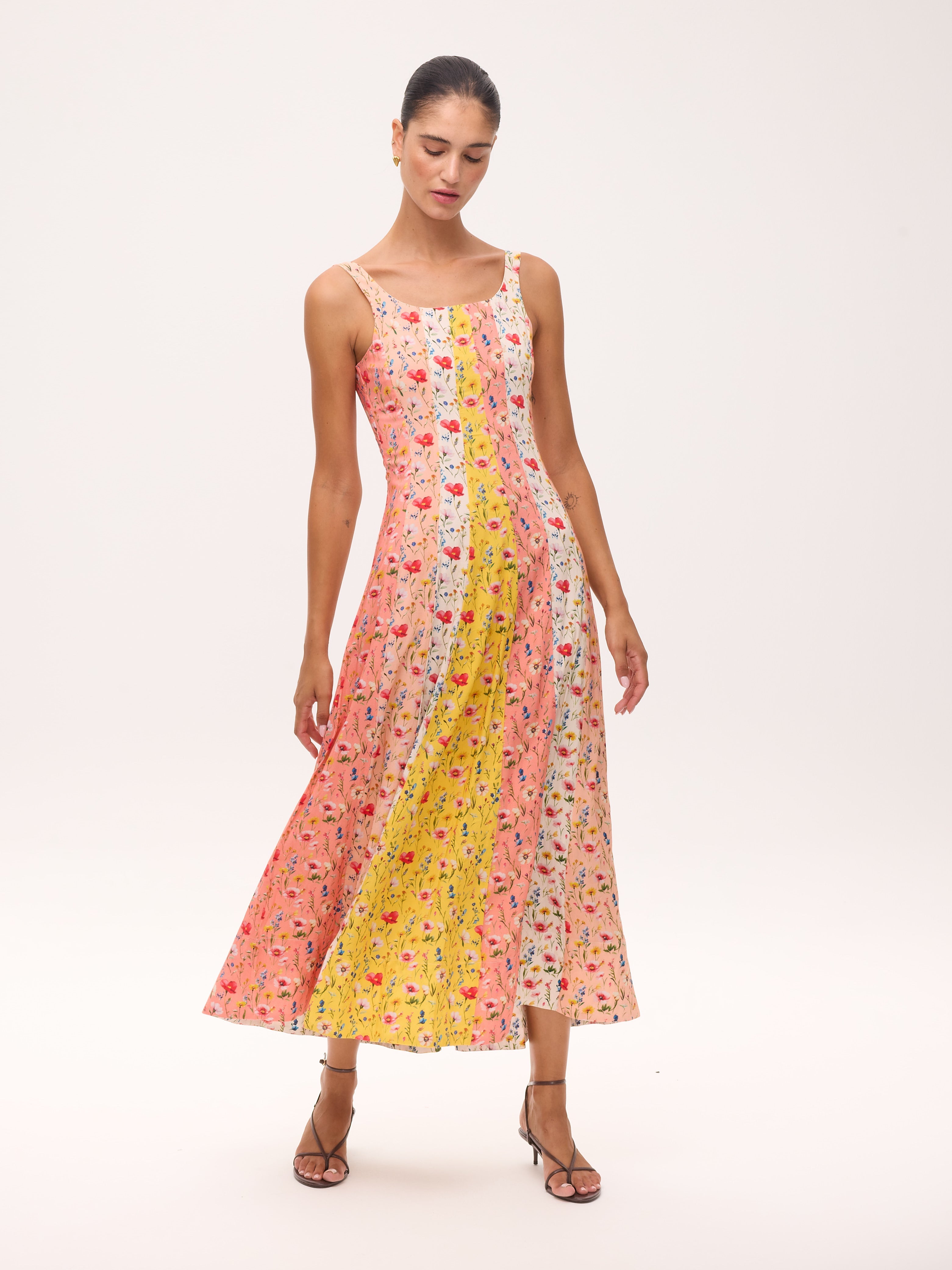 OTHELLO STRIPES - Vestido largo multicolor con paneles florales, para invitadas de boda, fiesta y eventos de primvera y verano. MIOH es la marca española de vestidos de fiesta para invitadas de boda más de moda en España