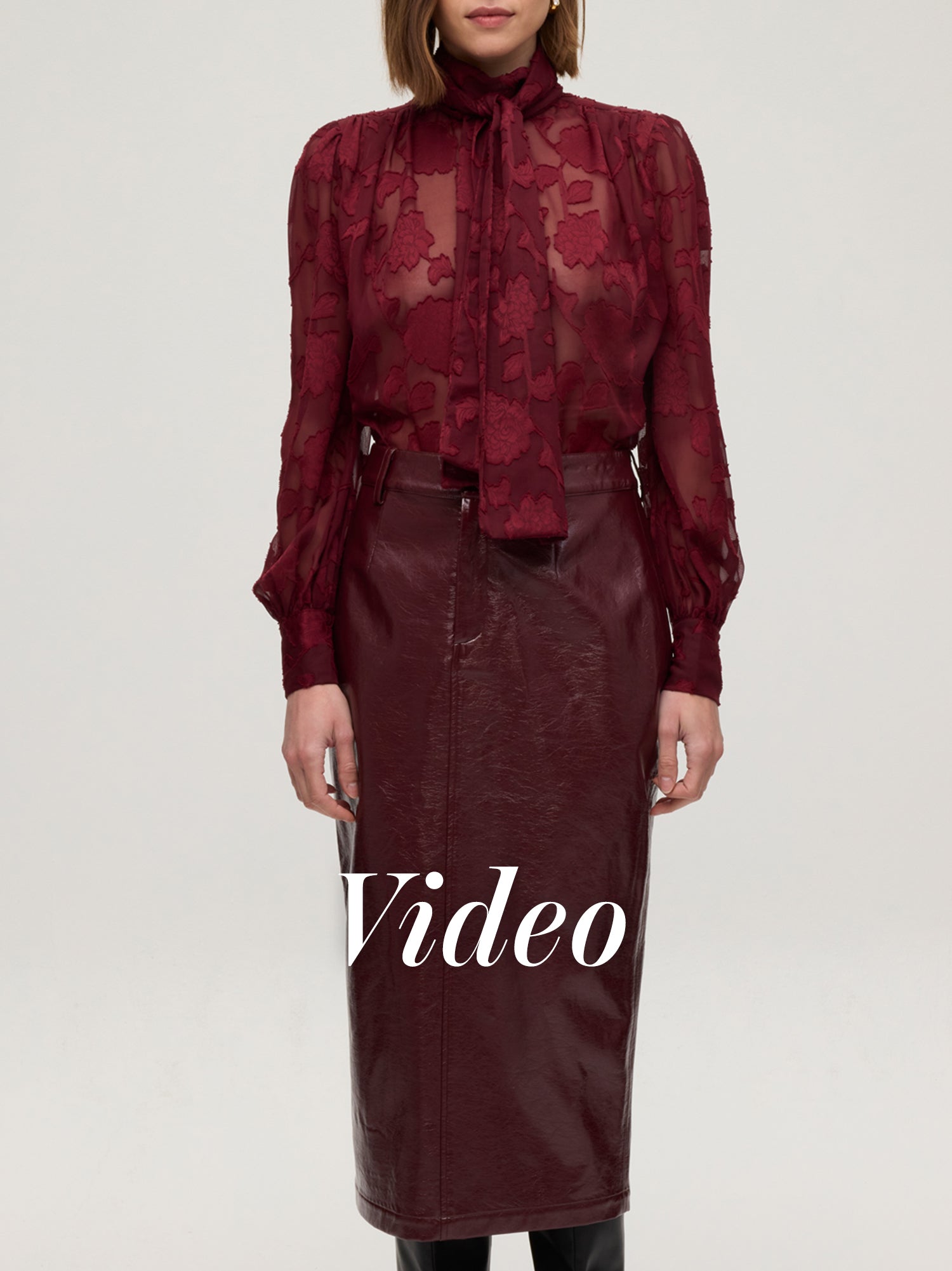 mioh | MONT GRANA Blusa granate + LOTUS GRANA - Falda vinilo burgundy