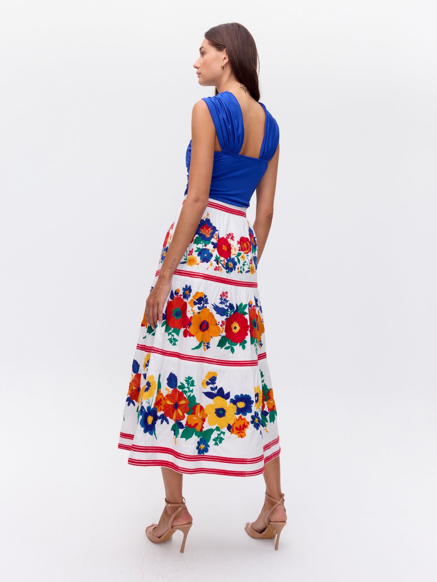 MIOH | WING BLUE - Top elástico posicional azul para invitada de boda