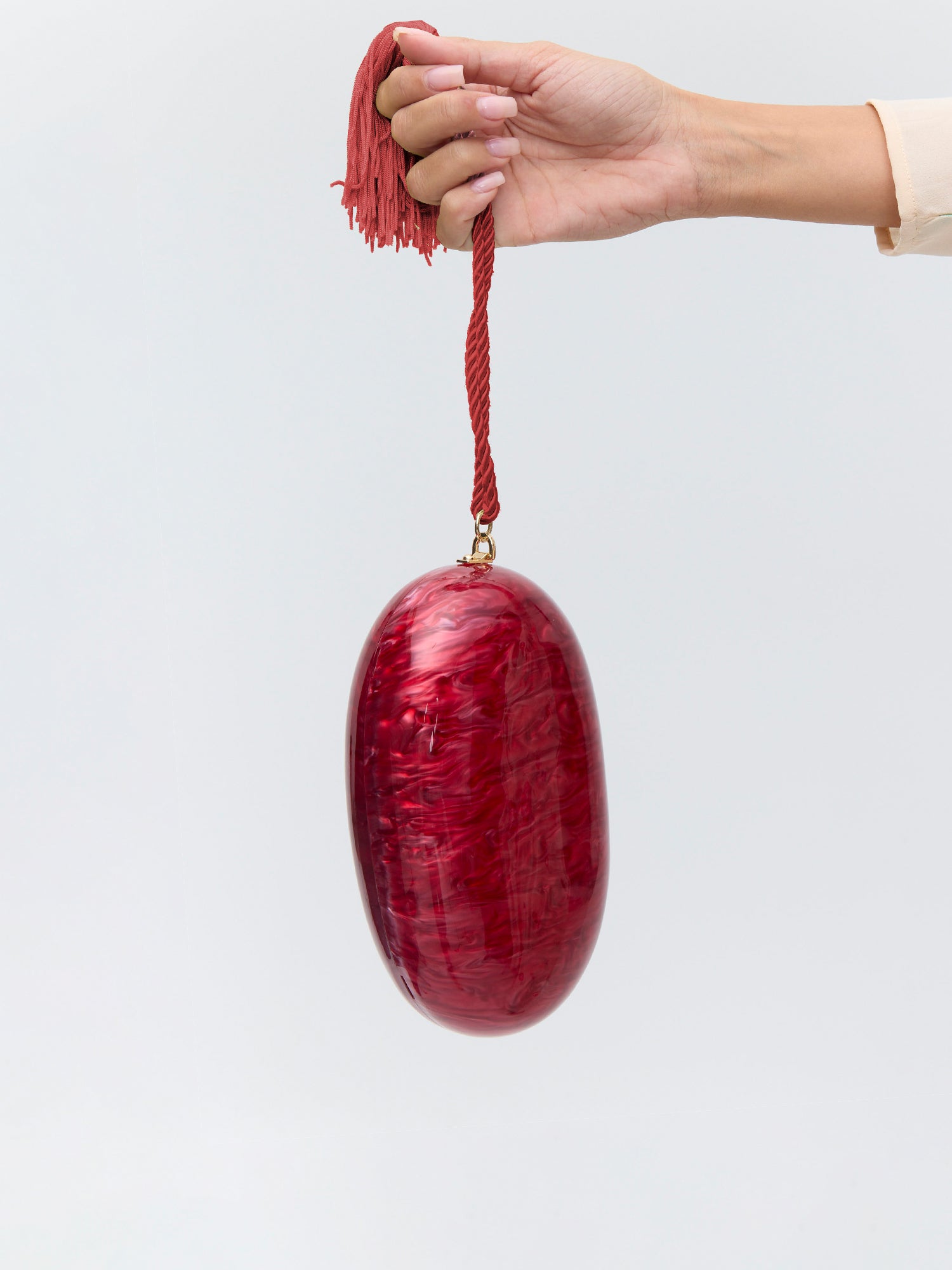 mioh | BOMBON PASION - Bolso rojo para invitada de boda y evento