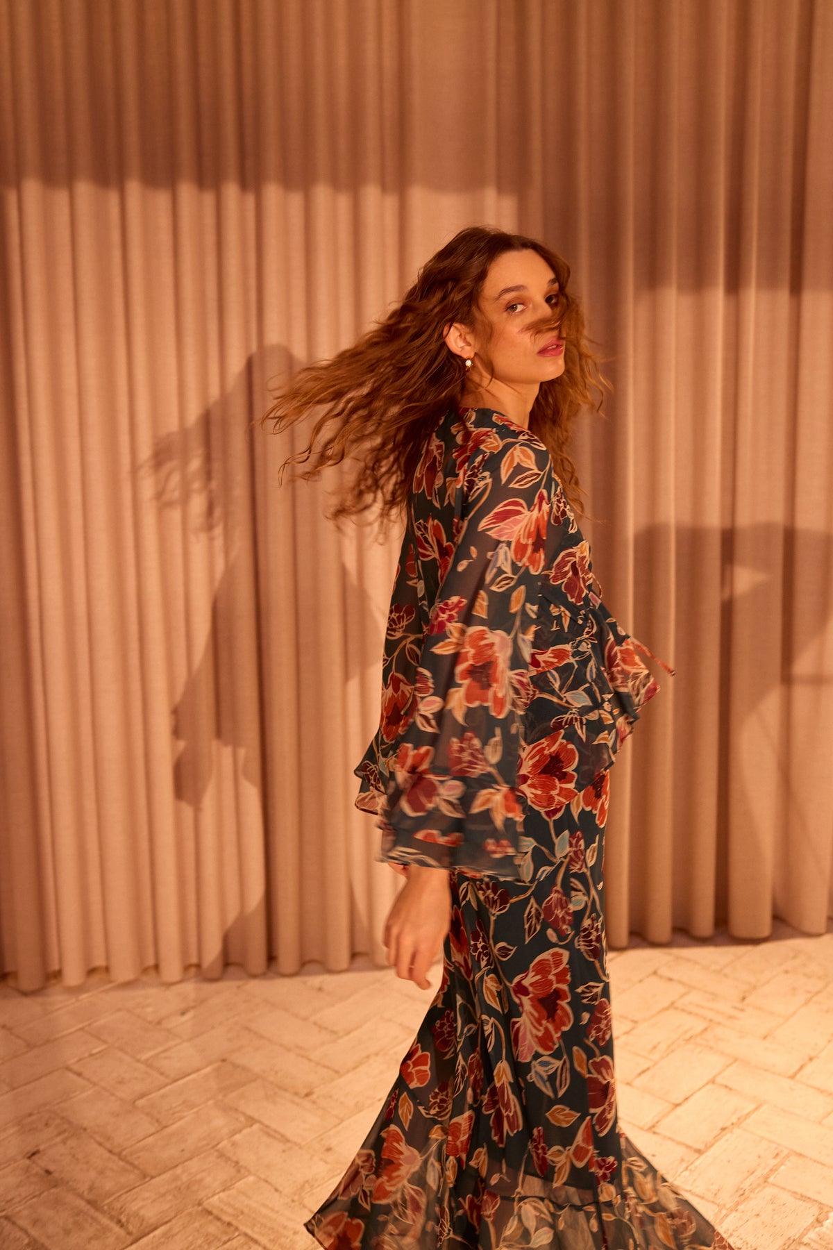 GRAZIA FLOWERS - Vestido + top de gasa estampado floral tirantes