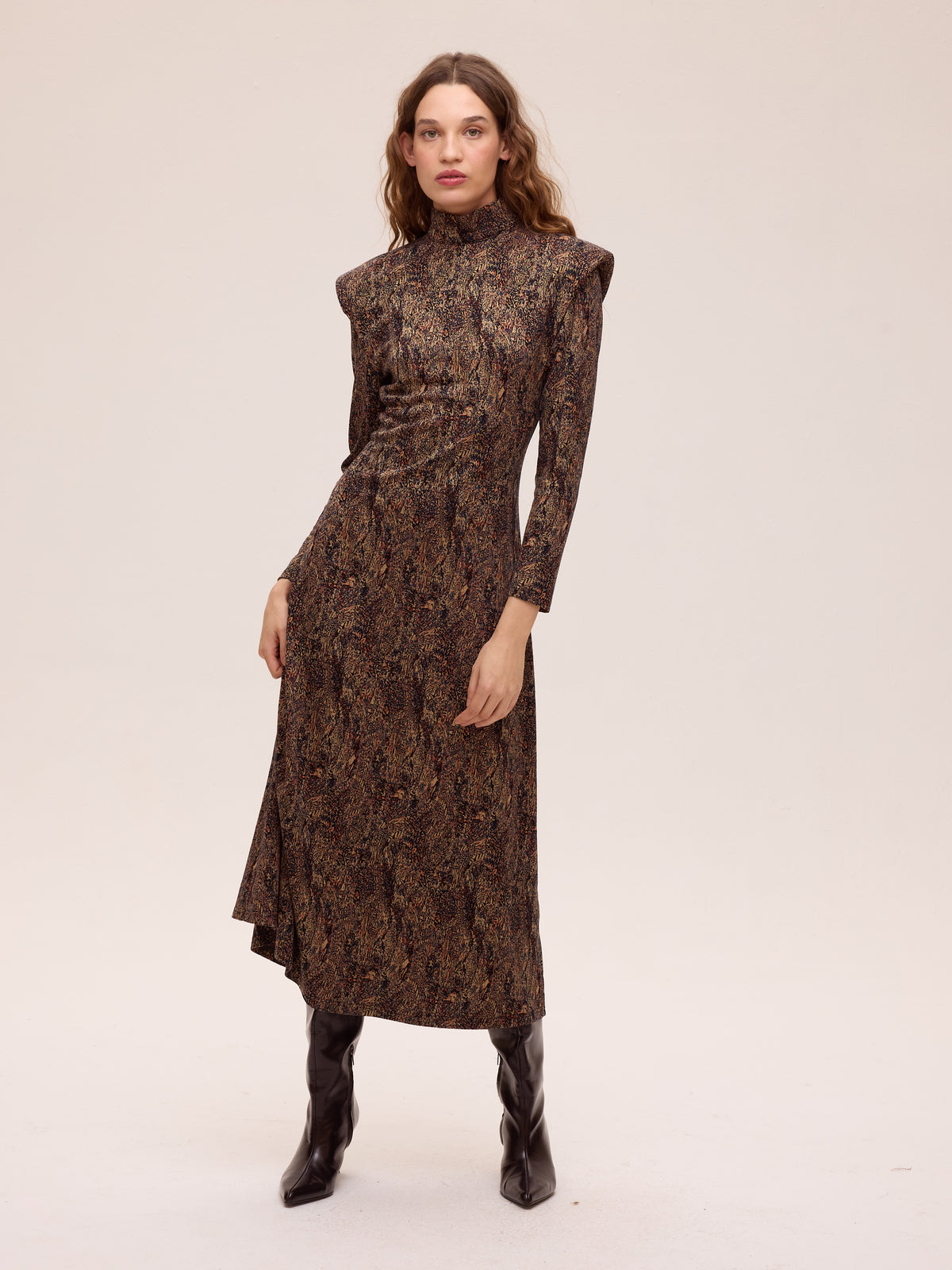 CHIARA LUREX - Vestido tejido punto lurex multicolor, perfecto para invitadas de boda y fiesta esta temporada de otoño invierno. MIOH es la marca española de vestidos de invitada de referencia