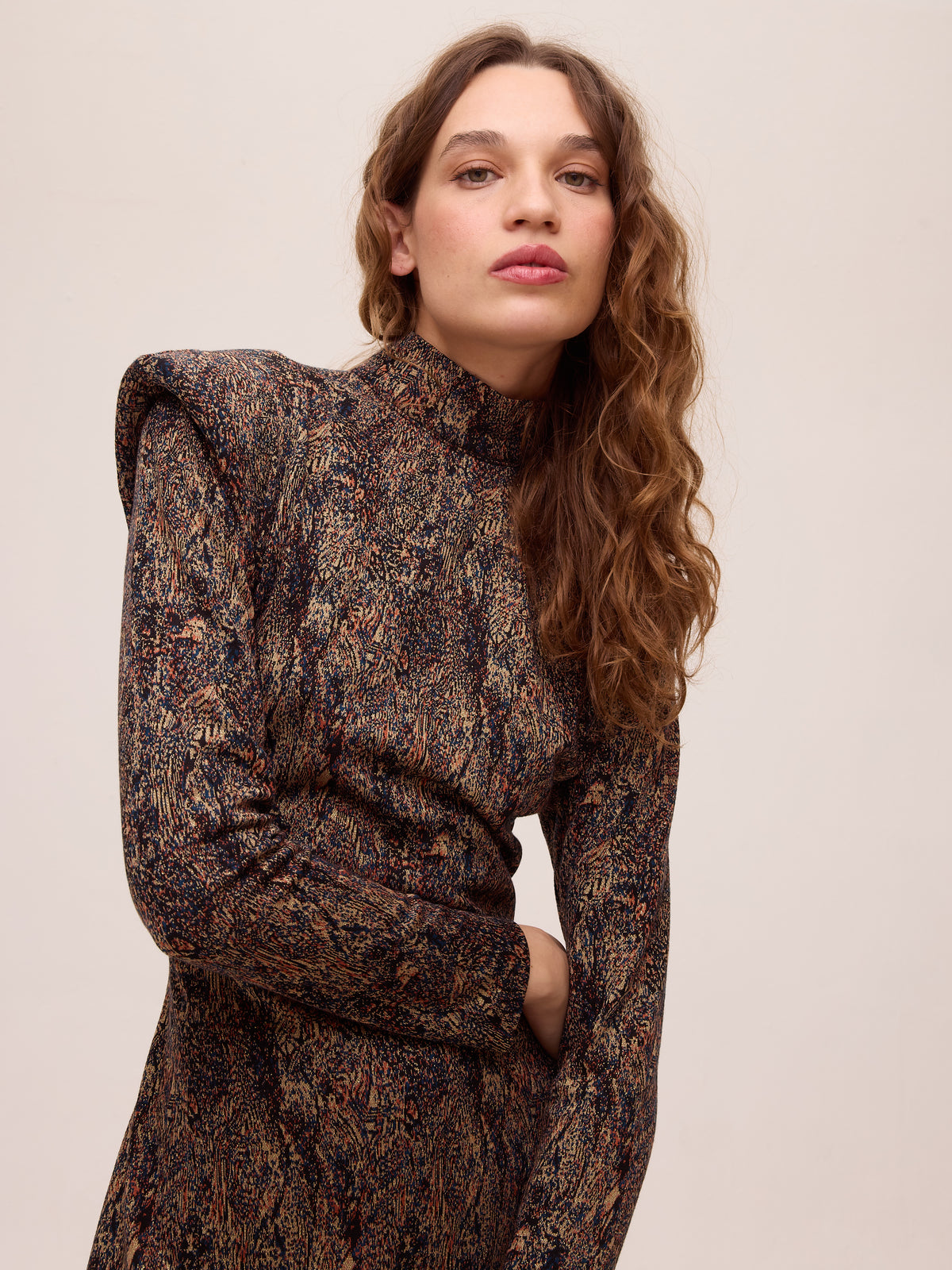CHIARA LUREX - Vestido tejido punto lurex multicolor, ideal como vestido de fiesta para bodas de tarde, bautizos, comuniones y graduaciones. Moda de invitada hecha en España