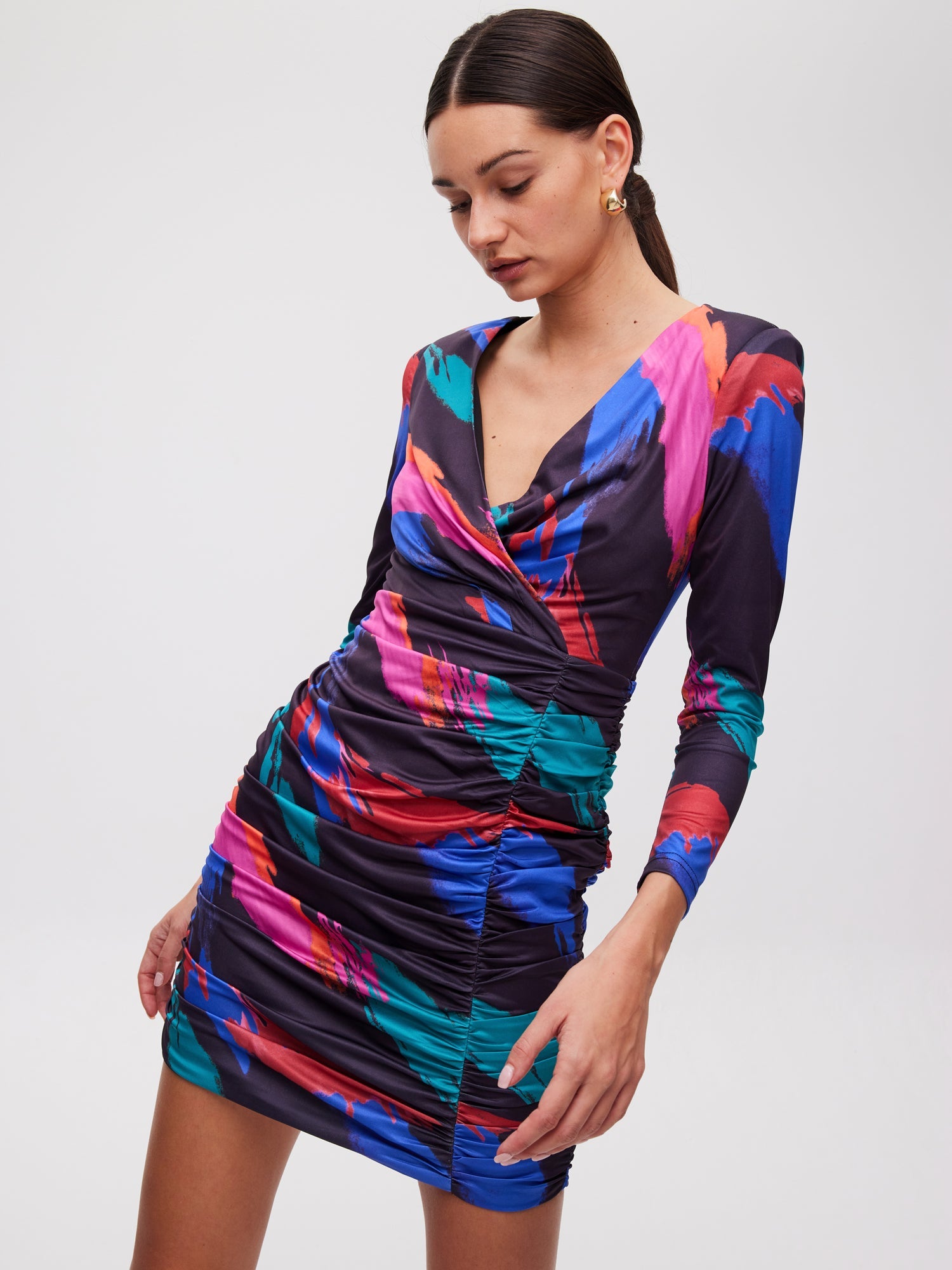 mioh | GRAFFITI - Vestido corto escote en pico print