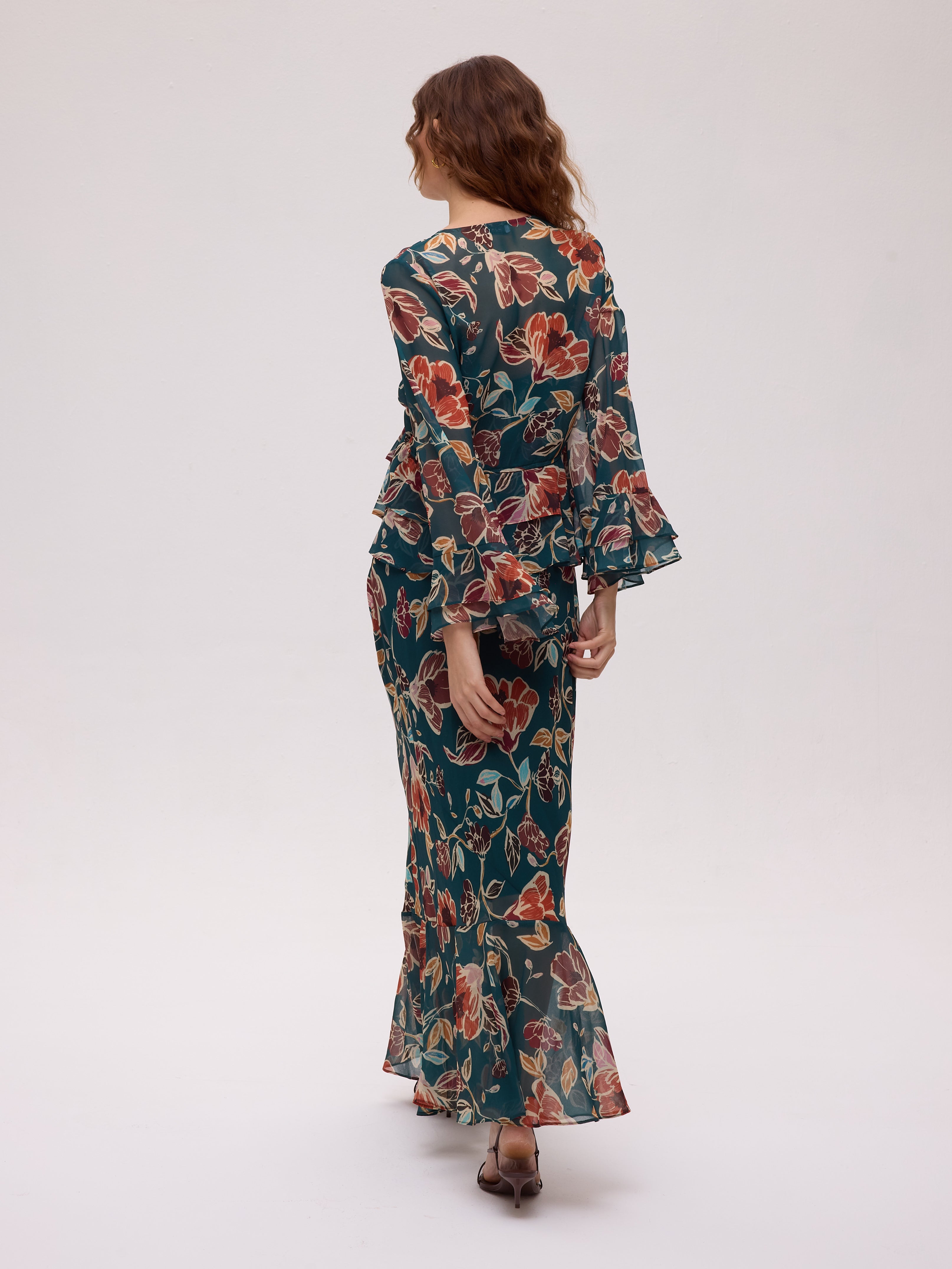 GRAZIA FLOWERS - Vestido y top de gasa estampado floral tirantes, un imprescindible de la colección FW26 de MIOH, marca de referencia en vestidos de invitada de boda