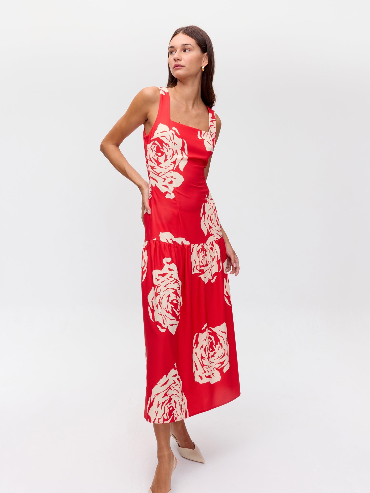 MIOH | NECTAR ROSES - Vestido rojo con volante en falda big roses print para invitada de boda