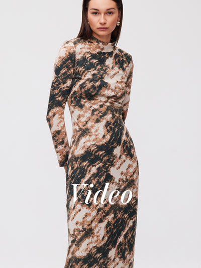 mioh | TOWER MARBLE - Knit midi dress with mock neck mioh | TOWER MARBLE - Knit midi dress with mock neck